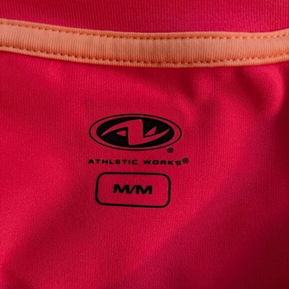 Athletic Works Ladies Sports Top Size Medium - Picture 4 of 4